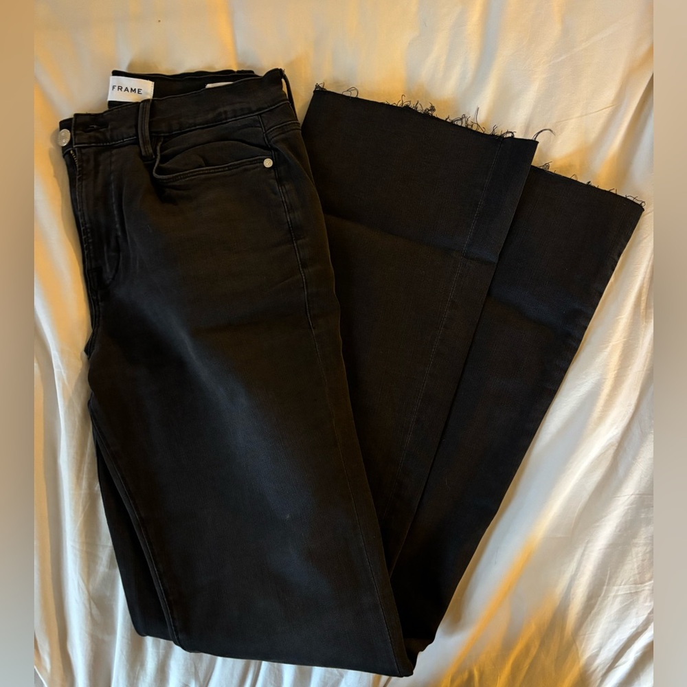 Frame Le High Flare Billups